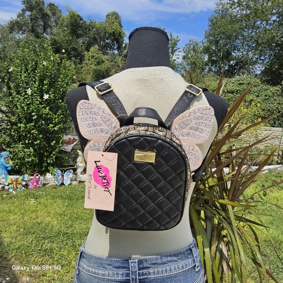 BETSEY JOHNSON BLACK LUV BETSEY KITSCH BACKPACK w/WINGS - Picture 6 of 6